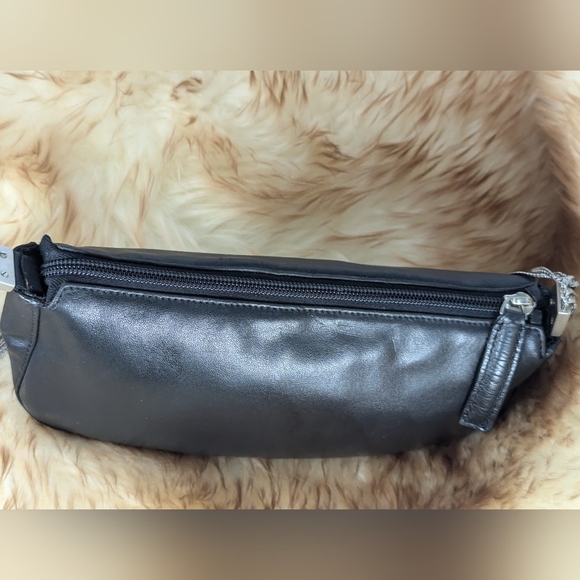 Gianni Versace Chains Shoulder Bag - Picture 6 of 13